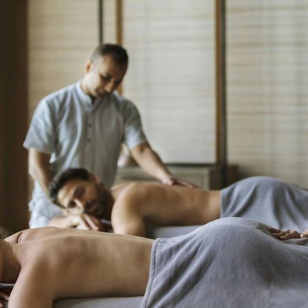 The Ritz-Carlton Maldives, Fari Islands Hotell Gaafaru Exteriör bild