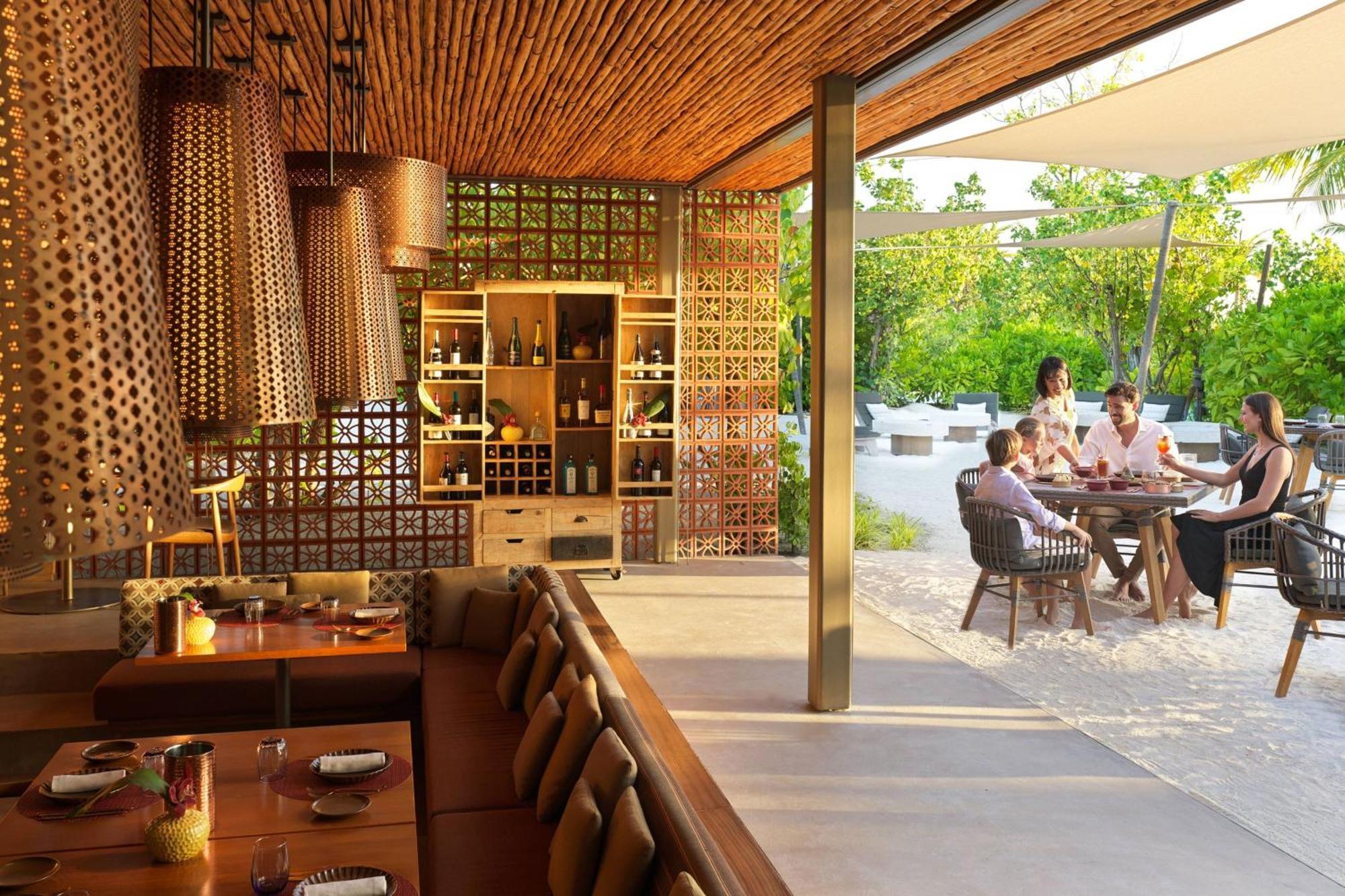 The Ritz-Carlton Maldives, Fari Islands Hotell Gaafaru Exteriör bild